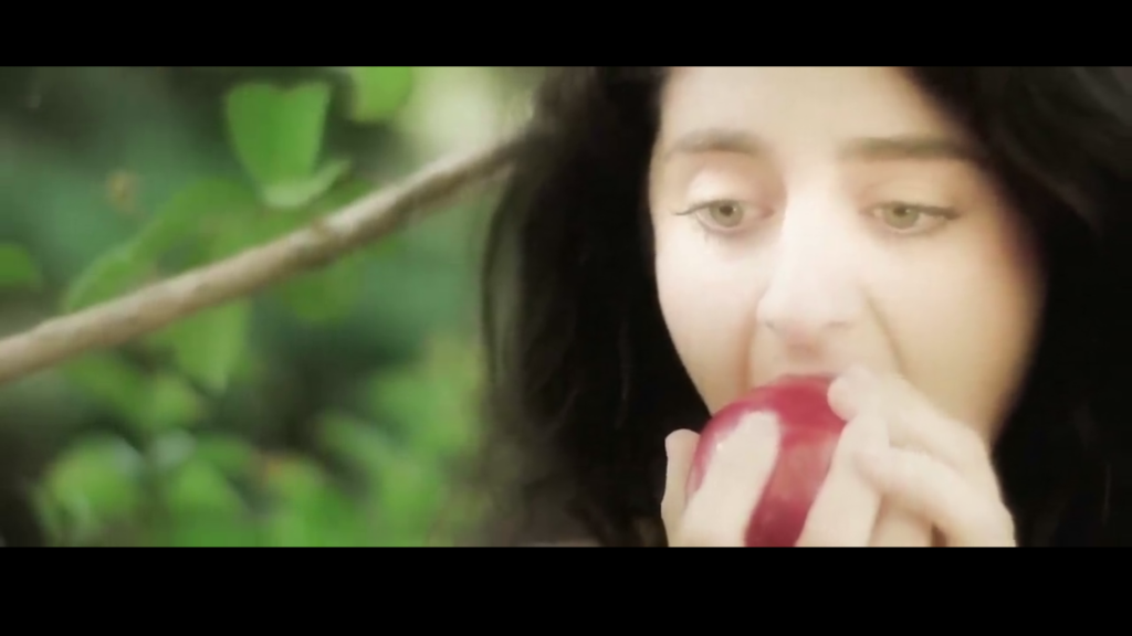 Garden Apple Eve